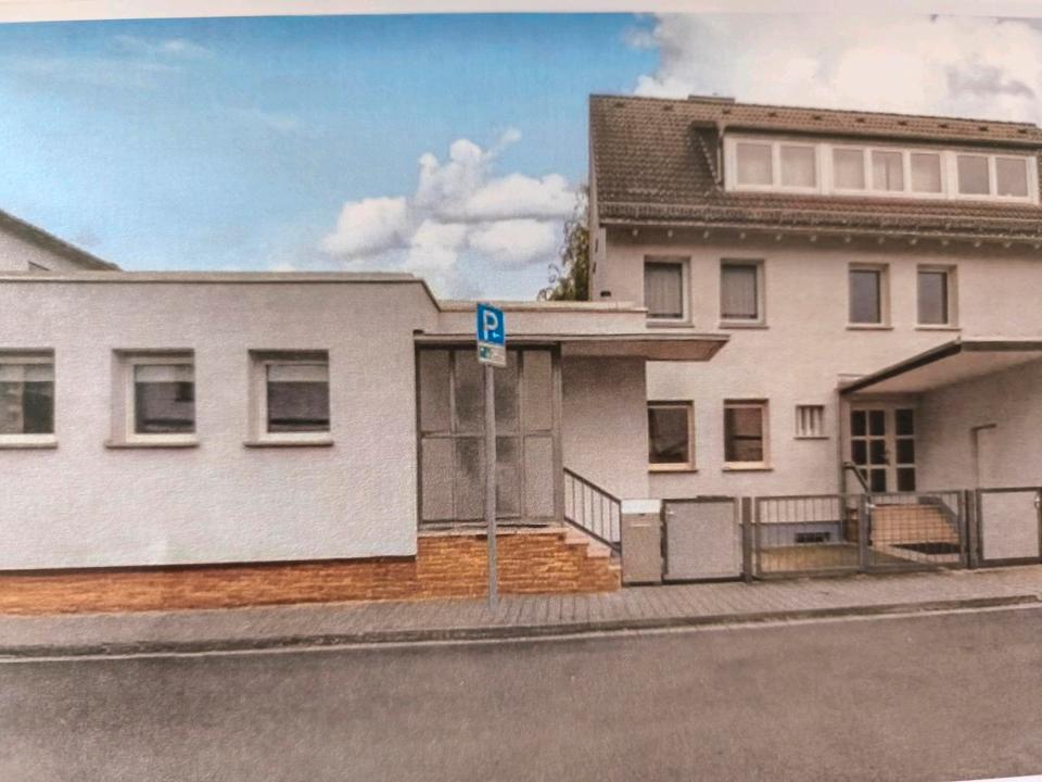 Thumbnail-Großes Haus MehrgenerationenSelbstnutzer 322qm4 Einheiten