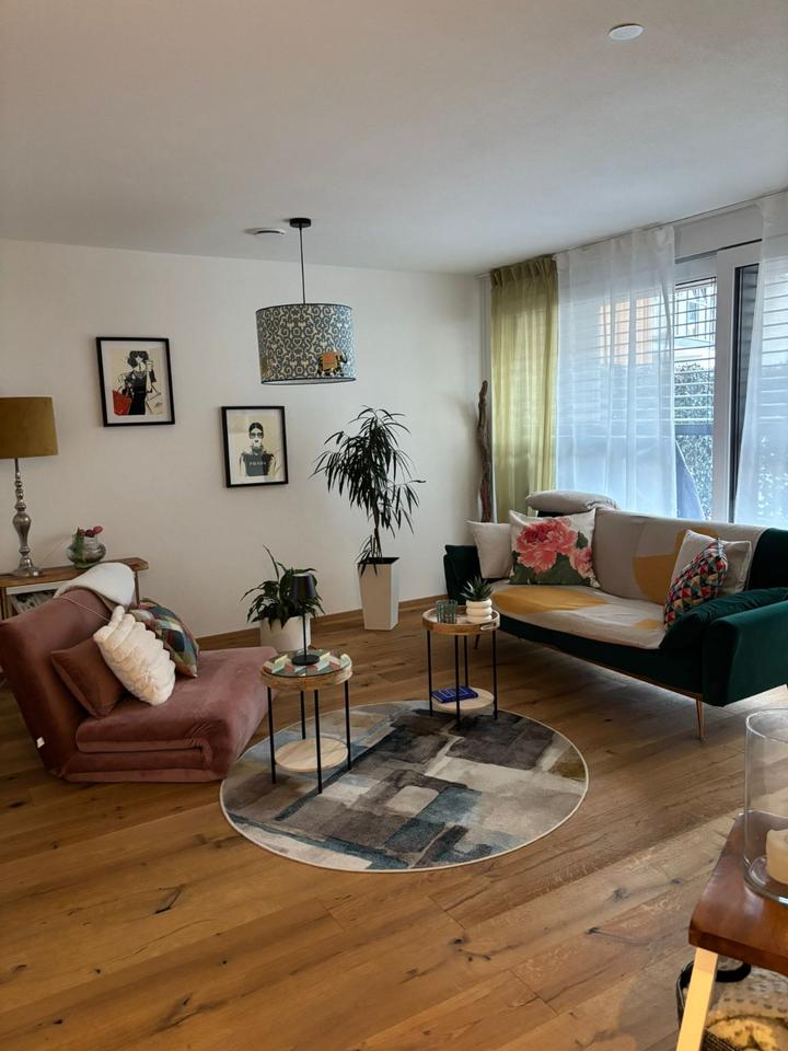 Thumbnail-Attraktive 4-Zimmer-Wohnung mit zwei Terrassen und Garten