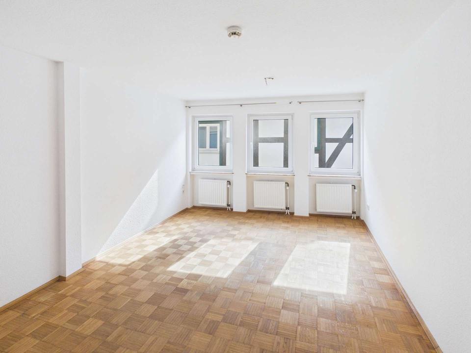 Thumbnail-Kompakte 1-Zimmer-Wohnung in zentraler Lage mit Einbauküche in Bad Hersfeld