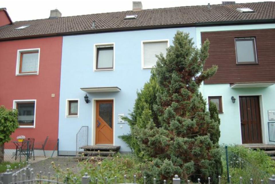 Thumbnail-Ruhig gelegenes Reihenhaus nähe Schulzentrum in Herzogenaurach