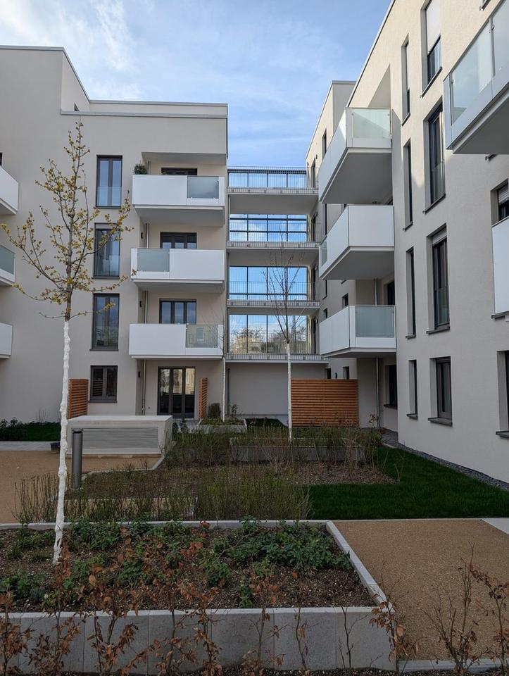 Thumbnail-Neubau Erstbezug 3-Zimmer-Wohnung mit schöner privater Terrasse