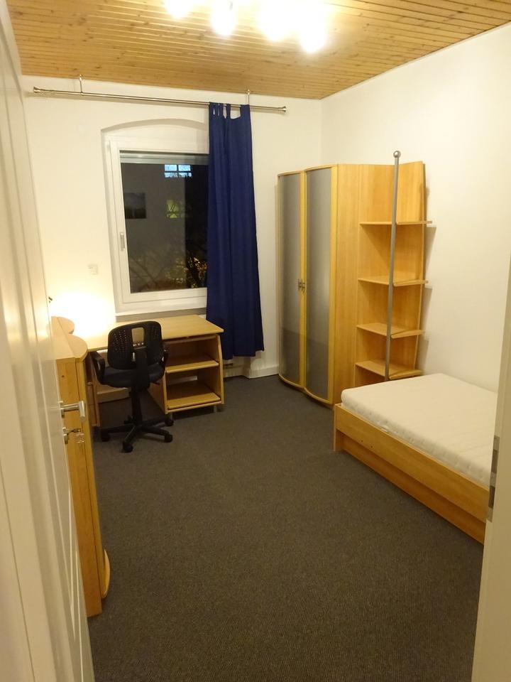 Thumbnail-Einzelzimmer in 3-er WG - 490 Euro Kaltmiete