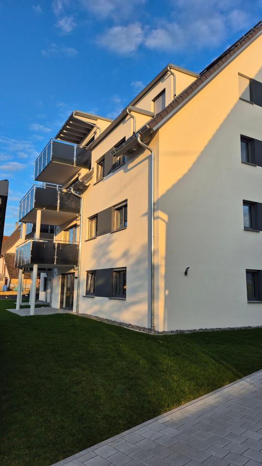 Thumbnail-Neubau, ansprechende 3,5 Zi-Whg., Hausmeister, Aufzug, 2 Stellpl.