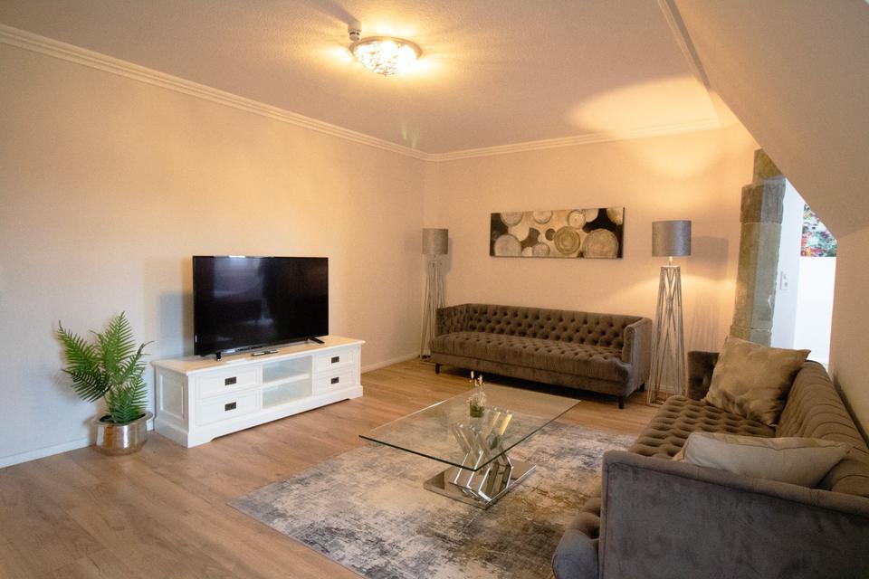 Thumbnail-vollmöbliertes 3-Zimmer Deluxeapartment im historischen Wasserschloss Erwitte