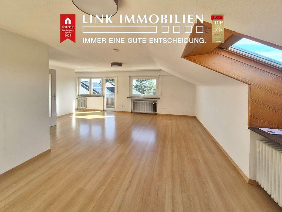 Thumbnail-Charmante Dachgeschosswohnung mit Balkon in Stuttgart-Heumaden