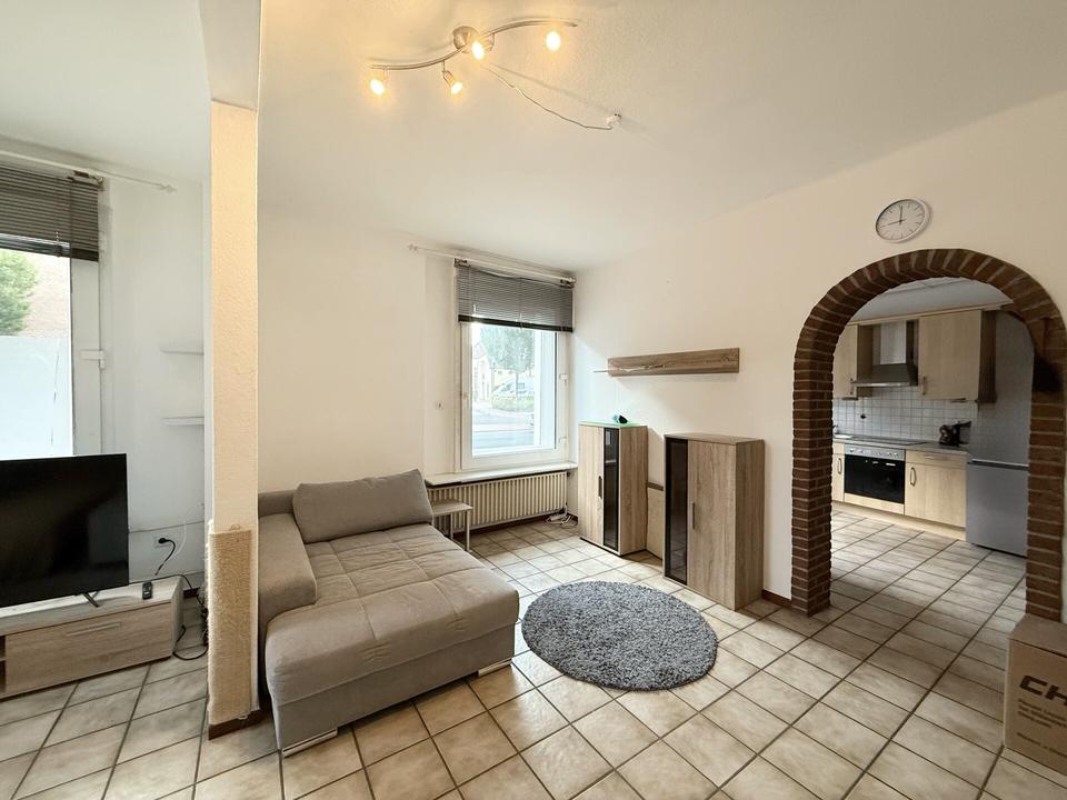 Thumbnail-Gemütliches Haus mit Einbauküche & Kamin – jetzt mieten!