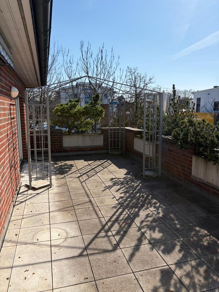 Thumbnail-7-Zimmer-Wohnung in Berenbostel zu vermieten