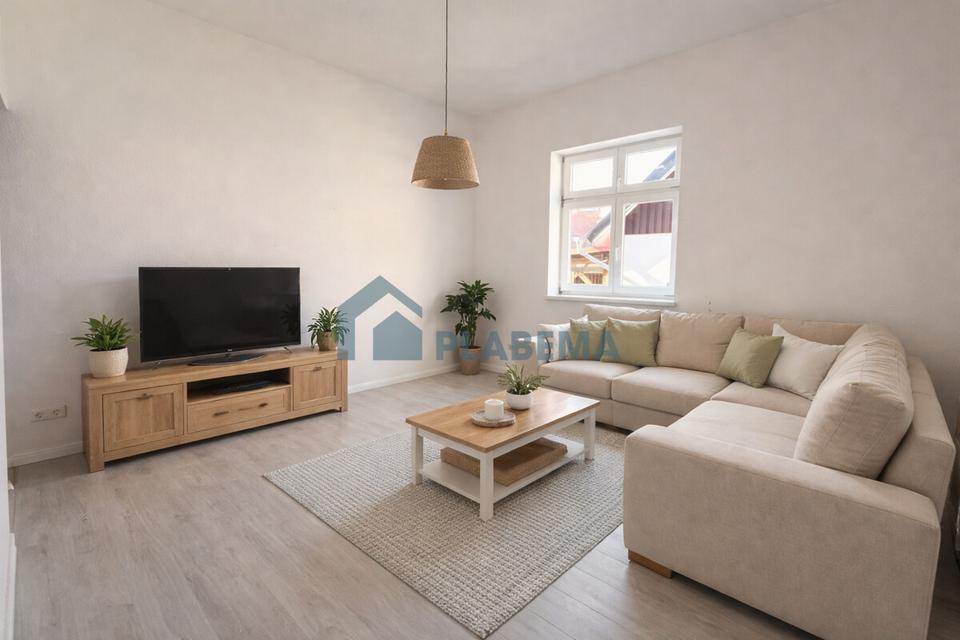 Thumbnail-2- Zimmer- Wohnung mit kleiner Küchenzeile im Hochparterre