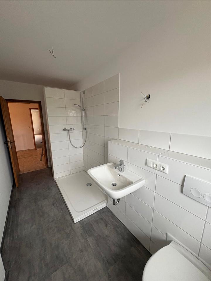 Thumbnail-Großzügige 4-Zimmer-Wohnung mit Panoramablick im idyllischen Dorf