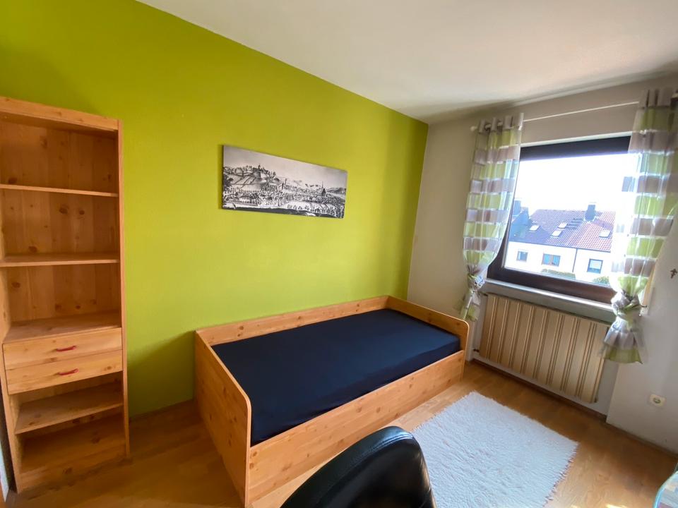 Thumbnail-Wunderschönes WG Zimmer in Kronach Stadt zu vermieten