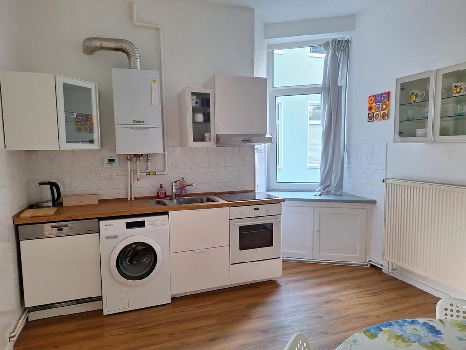 Thumbnail-3 Zi.-Wohnung (möbliert) ab August 2026