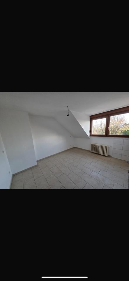 Thumbnail-Gepflegte 2 Zimmer Wohnung Hürth-Fischenich