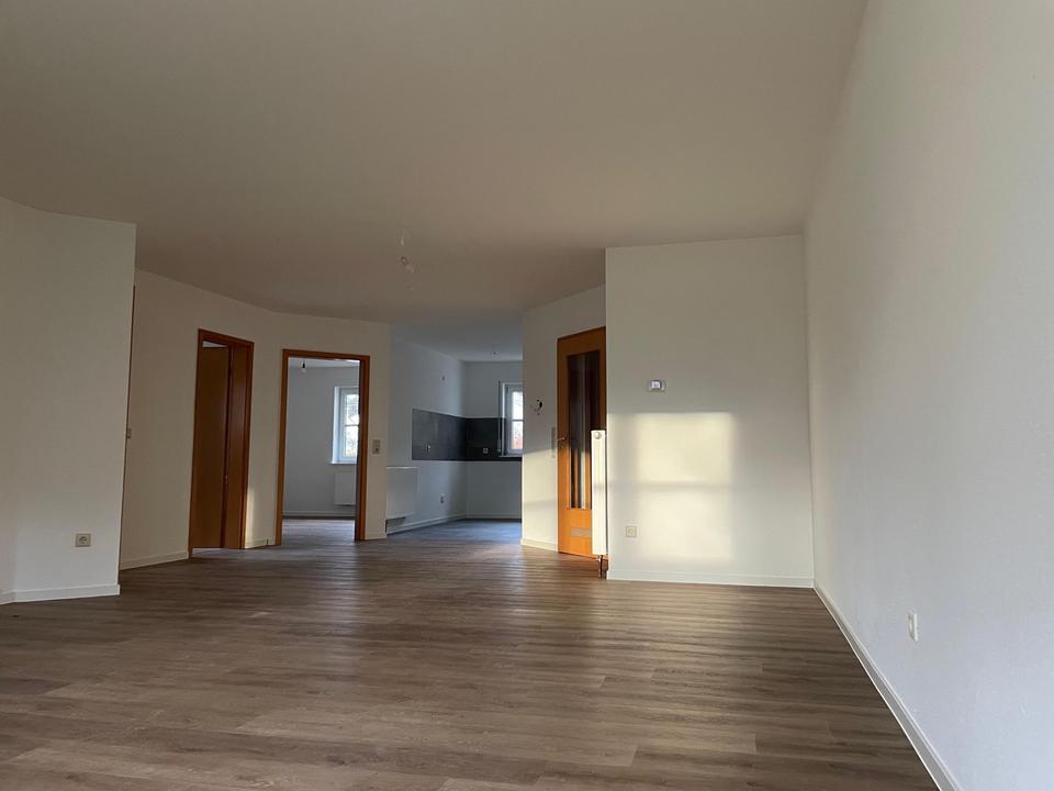 Thumbnail-Wohnung 3 Zimmer KB Gäste-WC, zu vermieten