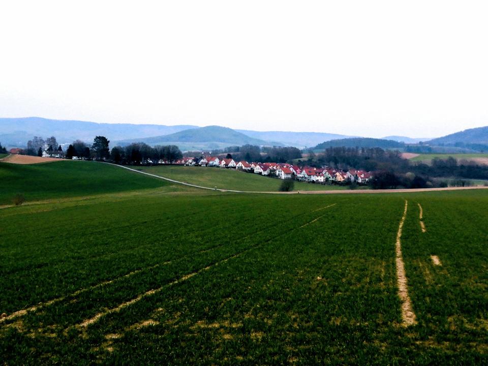 Thumbnail-Helle 3-Zimmer-Wohnung mit Südbalkon – ruhige Lage, citynah