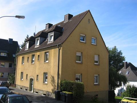 Thumbnail-renovierte Dachgeschosswohnung in Innenstadtnähe