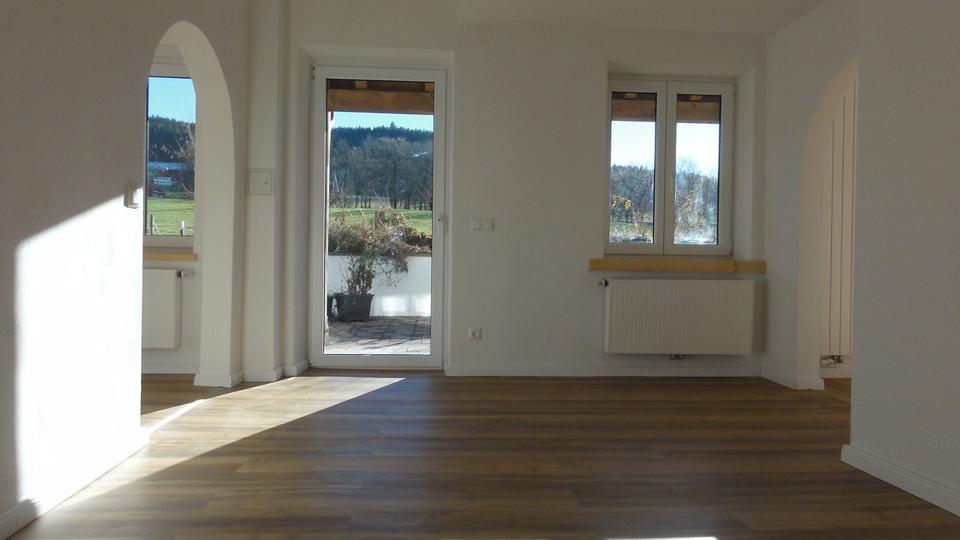 Thumbnail-Helle 2-Zimmerwohnung auf privatem Pferdehof