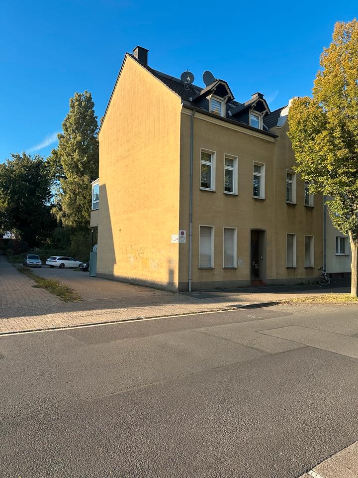 Thumbnail-Mehrfamilienhaus 4 Wohnungen in Moers Gute Lage Provisionsfrei