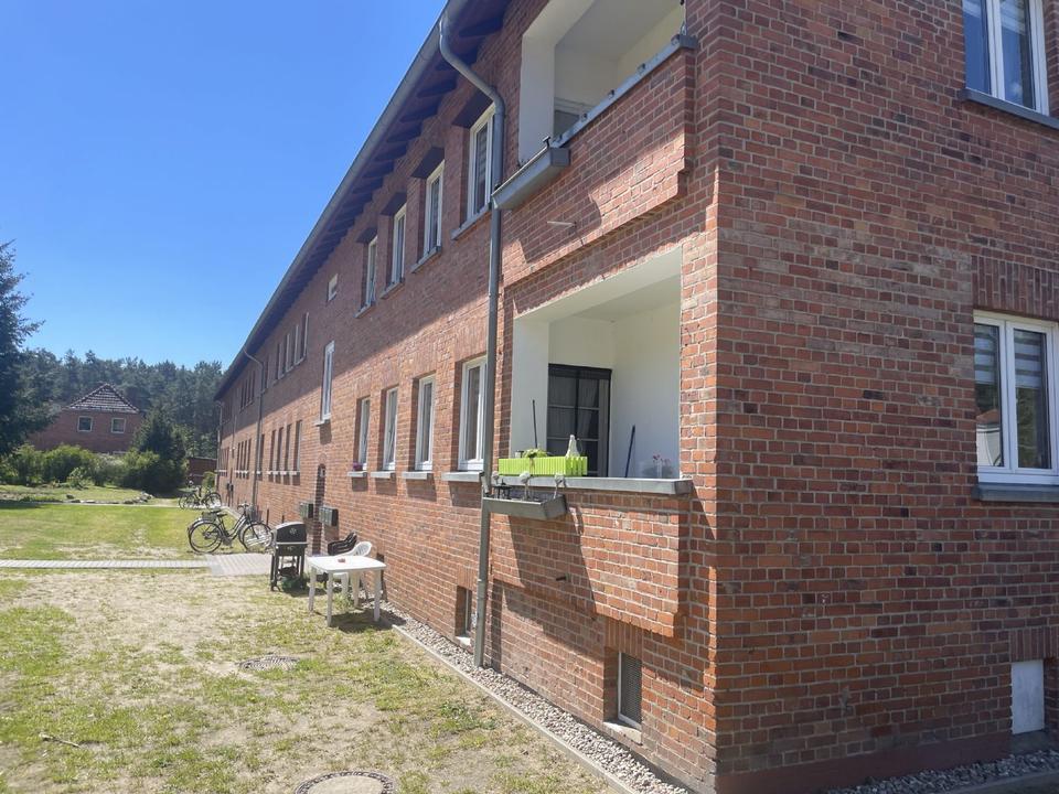 Thumbnail-Schöne helle 4‑Raum‑Wohnung mit Einbauküche und Balkon am Waldrand in Plattenburg‑Glöwen