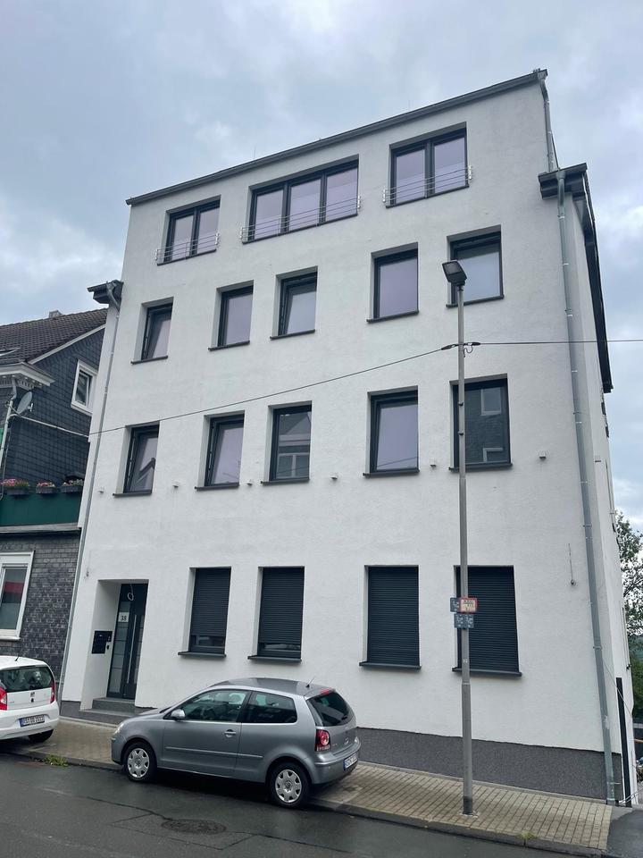 Thumbnail-Erstbezug Kernsanierung Souterrain -LUXUS 3 Zimmer Wohnung Hasten