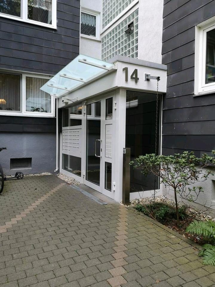 Thumbnail-Helle 2-Zimmer Wohnung mit Balkon zu vermieten