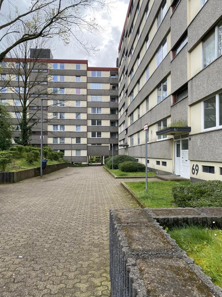 Thumbnail-2 Zimmer Wohnung im 3.OG mit Balkon, Nähe Uni Bochum