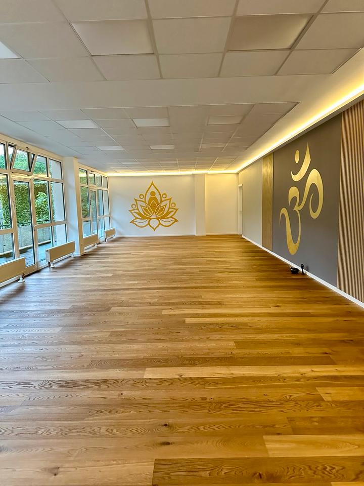 Thumbnail-Wunderschöner Yogaraum in Essen Stadtwald zu vermieten