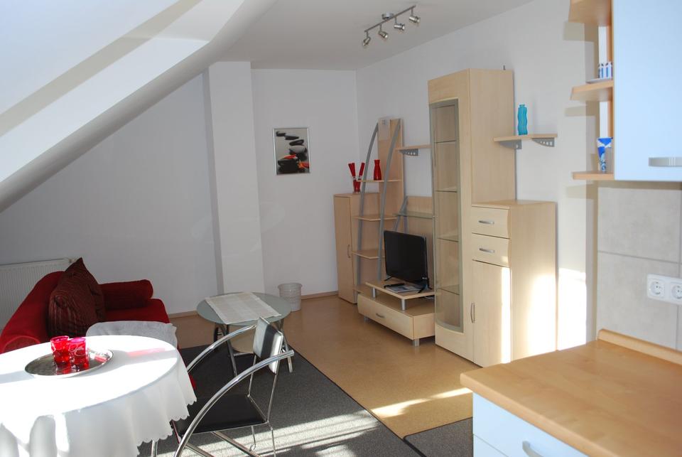 Thumbnail-Möblierte Wohnung Gilching 43 qm DG ab 1.6.2026