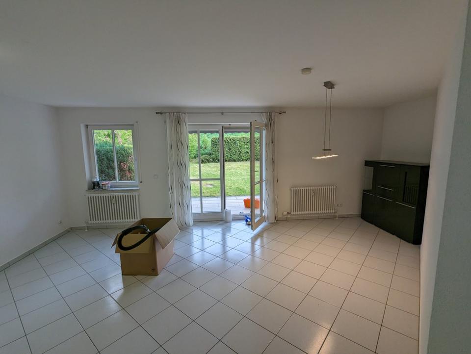 Thumbnail-Wohnglück in Bettringen: Moderne 3-Zi-EG-Wohnung mit Privatgarten