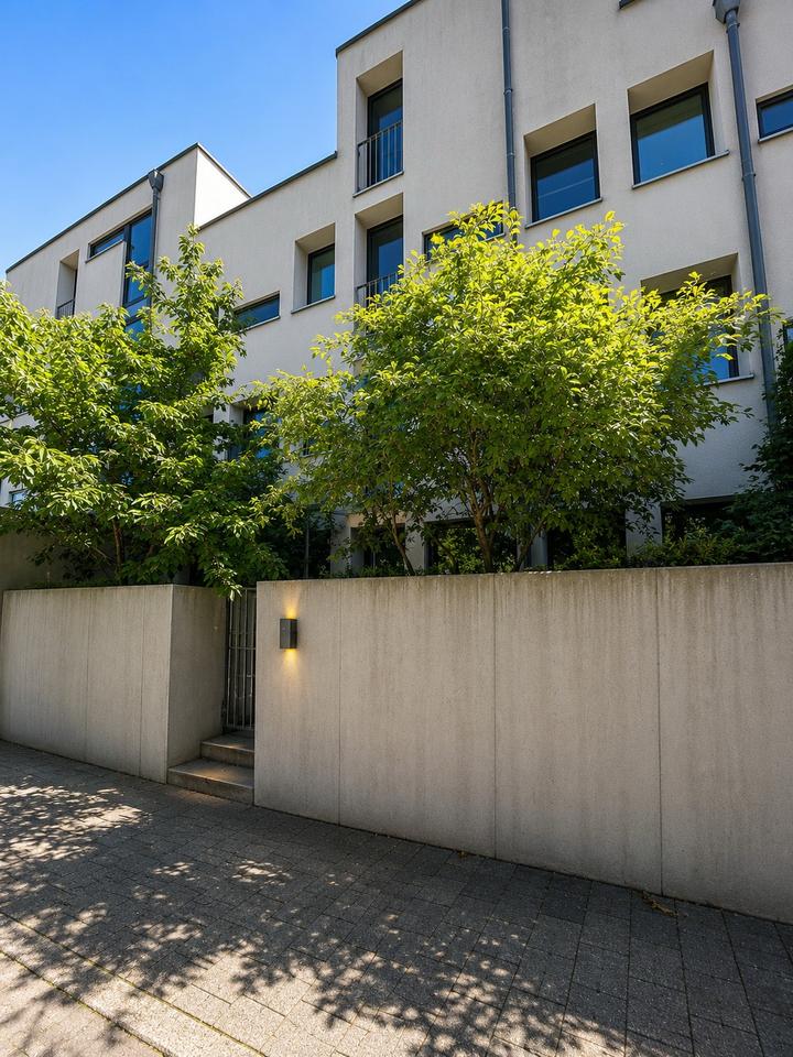 Thumbnail-Exklusive Eigentumswohnung in Frankfurt-Riedberg von Privat