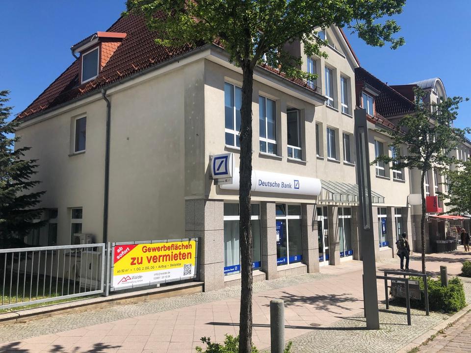 Thumbnail-2 Gewerbeeinheiten Büro- oder Praxisflächen im Herzen von Neustrelitz, 5 Räume und 3 Räume
