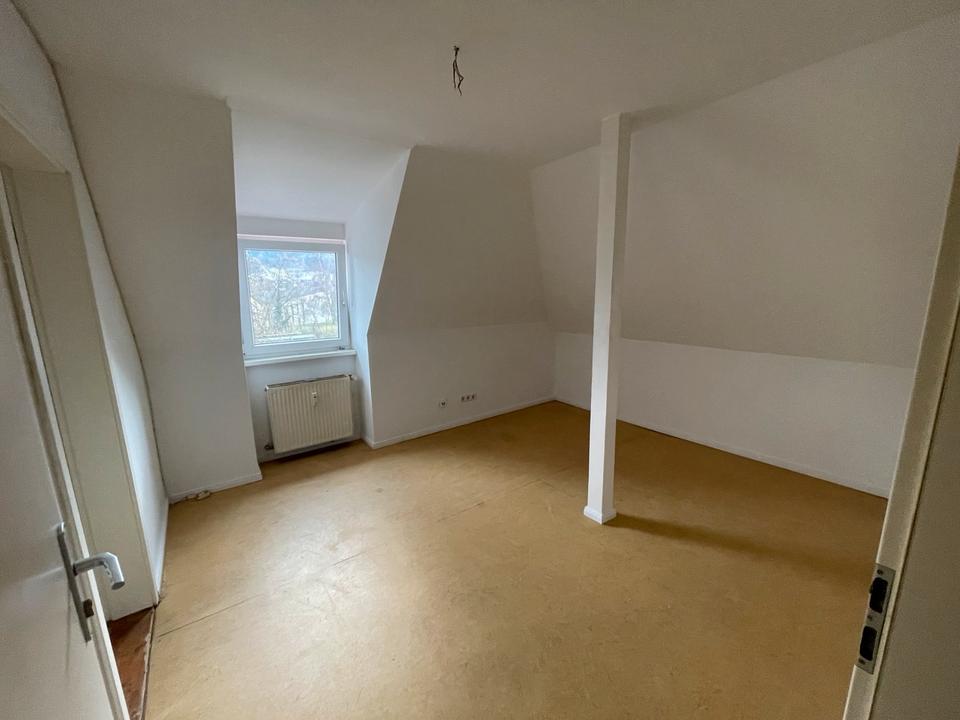 Thumbnail-Gemütliche 2-Zimmer-OG Wohnung