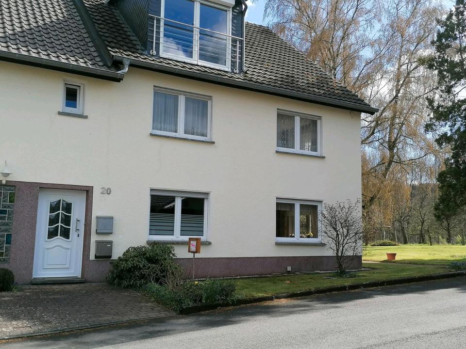 Thumbnail-Wohnung möbeliert 98 Quadratmeter