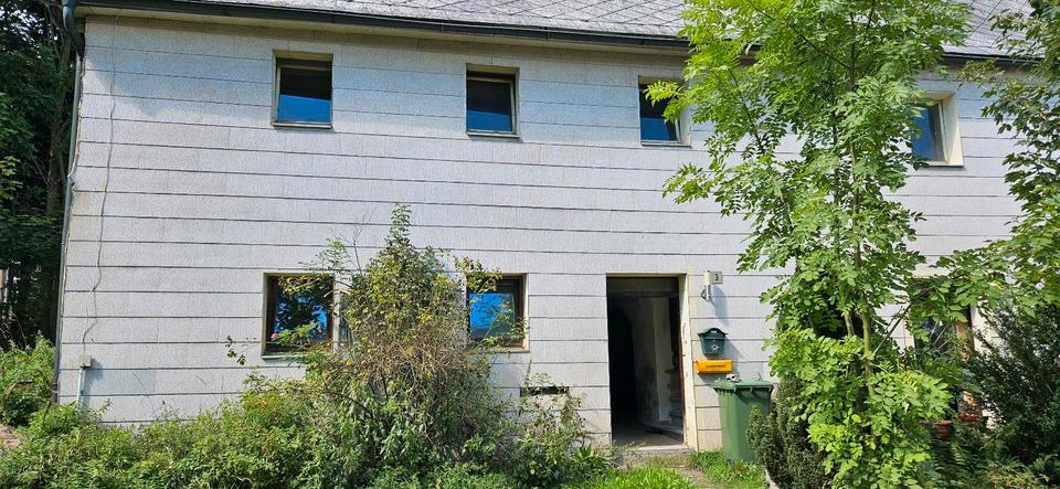 Thumbnail-Mehrfamilienhaus Sanierung notwendig