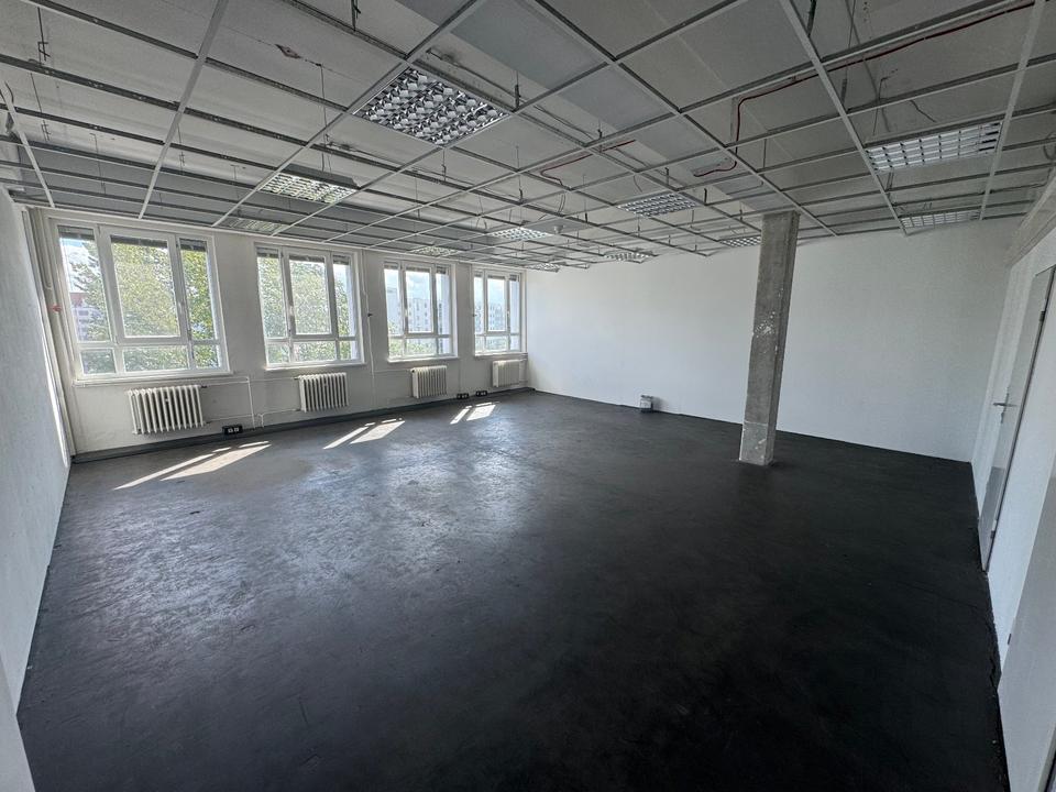 Thumbnail-BüroWerkstatt-Fläche Danzig am Platz 4.E.049.2