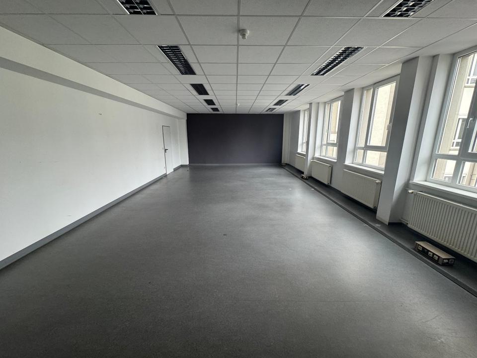 Thumbnail-BüroWerkstatt-Fläche Danzig am Platz 2.E.019