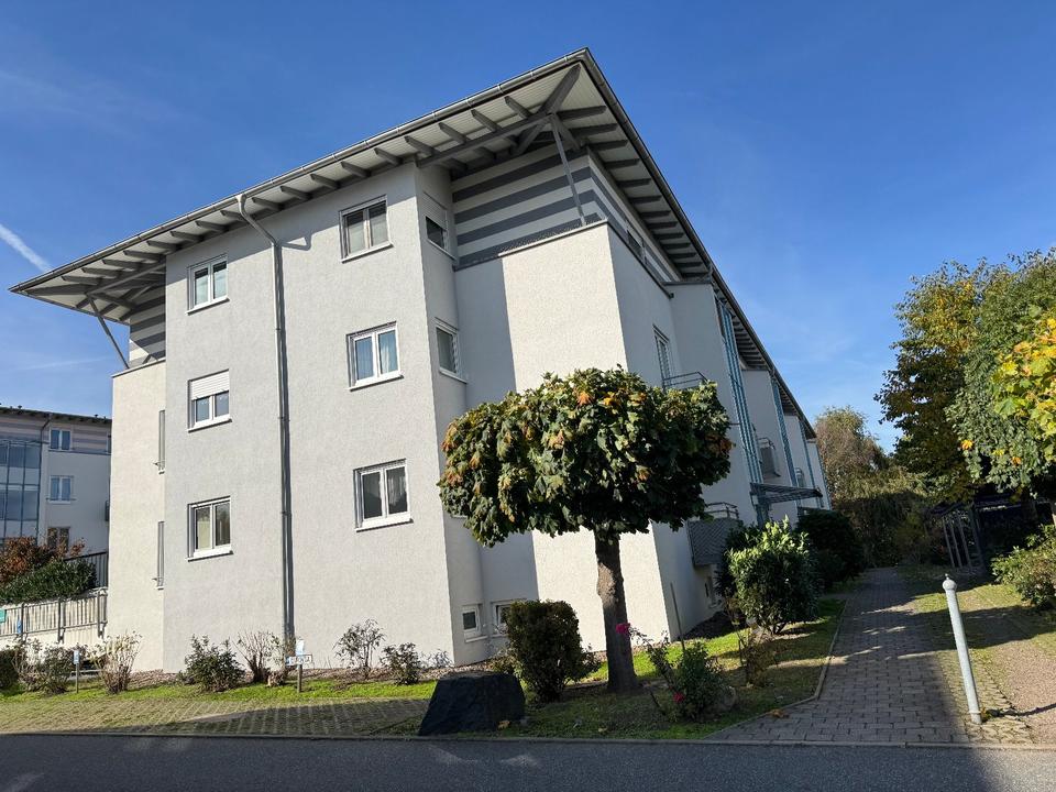 Thumbnail-Eine sehr schöne helle gepflegte 2 Raumwohnung Carl-Behrens-Str. 8, 01728 Bannewitz