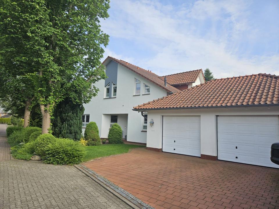 Thumbnail-Außergewöhnliches Einfamilienhaus in Top-Südlage Schneverdingens