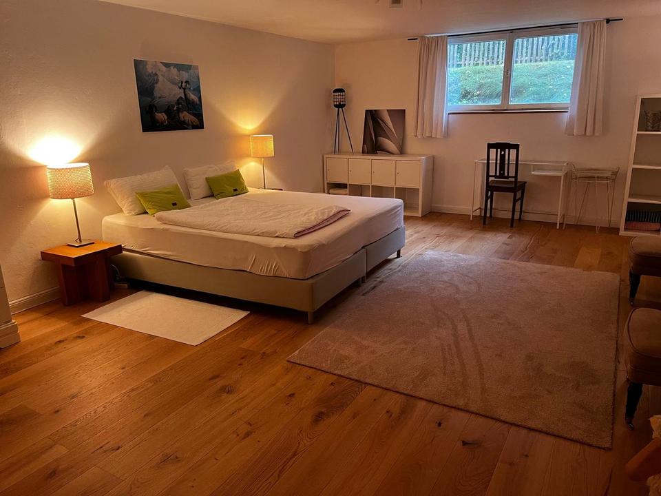 Thumbnail-Vollmöbliertes Zimmer Einliegerwohnung in Bio-Einfamilienhaus