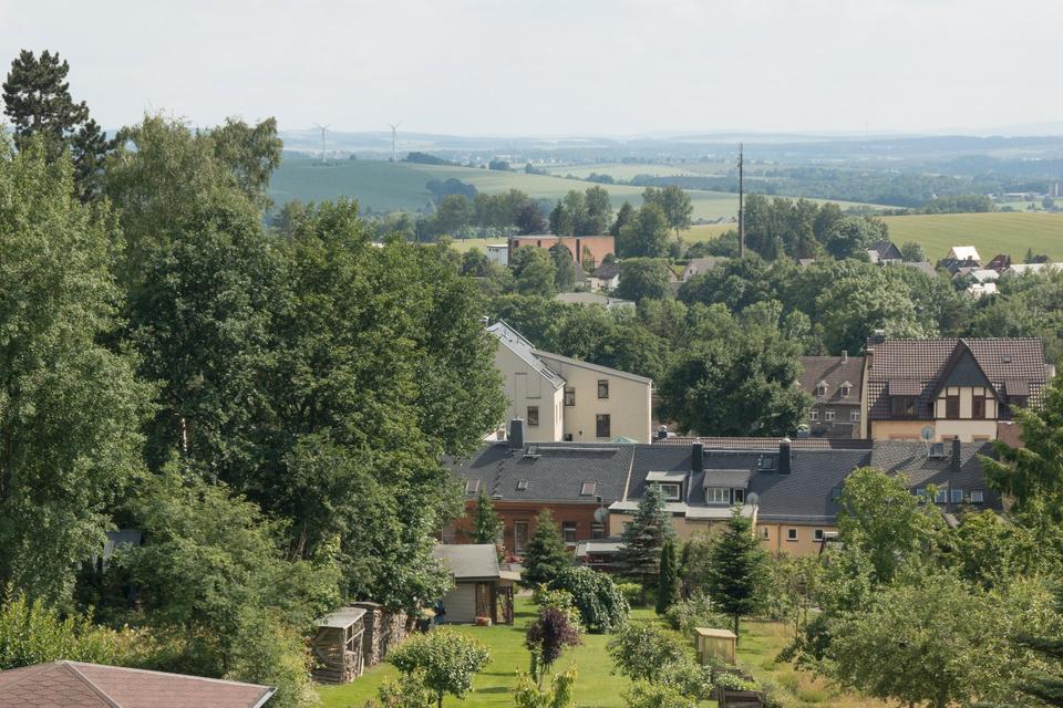 Thumbnail-Zeit für eine neue Wohnung - mit freiem Blick ins Erzgebirge