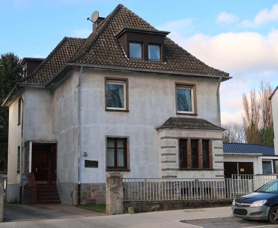 Thumbnail-2-3 Familienhaus inkl. Lagerfläche in verkehrsgünstiger Lage