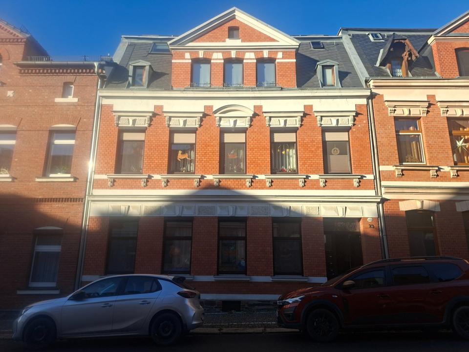 Thumbnail-Solide Kapitalanlage mit 3 Wohneinheiten ohne Sanierungsstau zu v