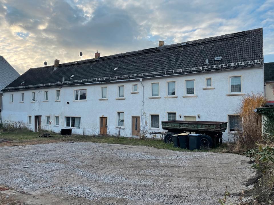 Thumbnail-Mehrfamilienhaus + 1682qm Grundstück nähe Störmthaler See