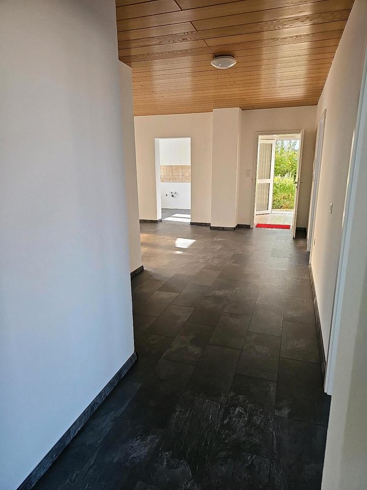 Thumbnail-74731 Walldürn 5 - Zi.Erdgeschoss105m²zentral gelegen