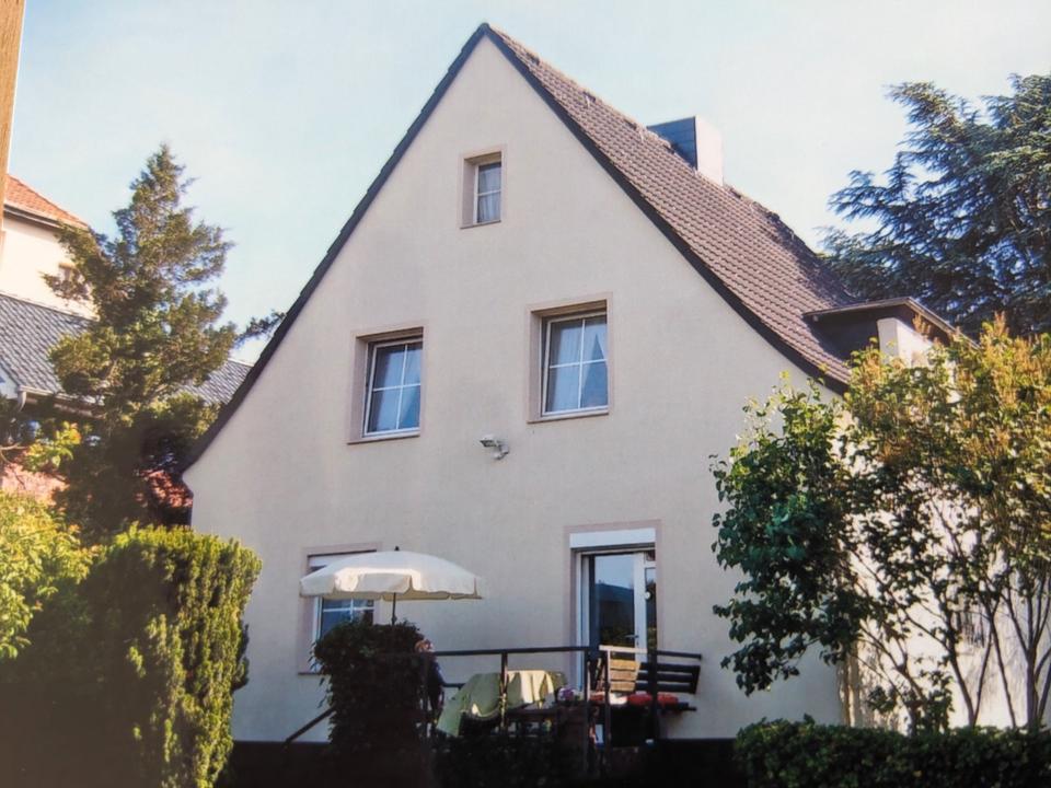 Thumbnail-Einfamilienhaus mit wunderschönem Garten in Stadtnähe