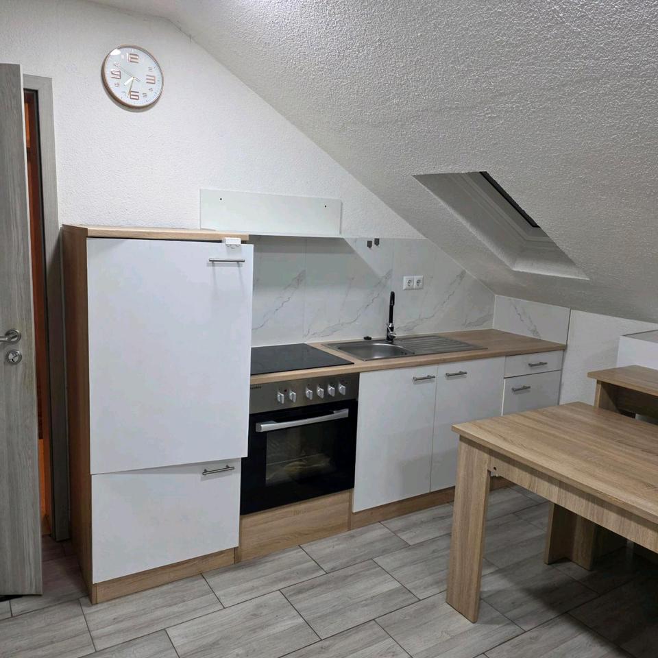 Thumbnail-2 Zimmer DG Wohnung in Rippberg