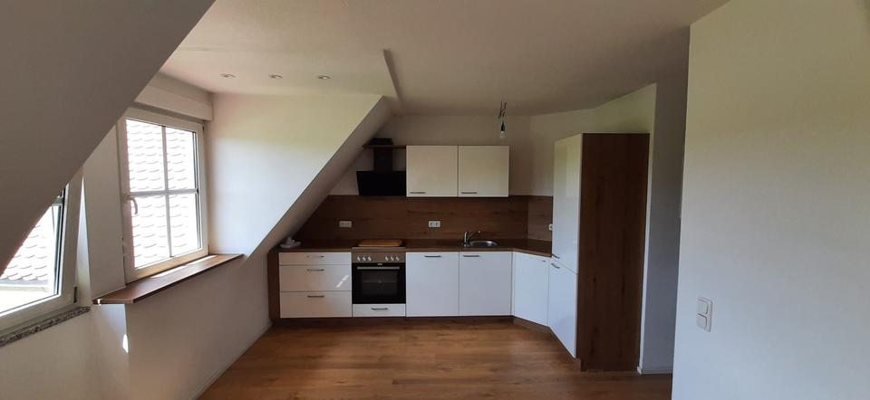 Thumbnail-1,5 Zimmer Wohnung mit Balkon in Langensendelbach
