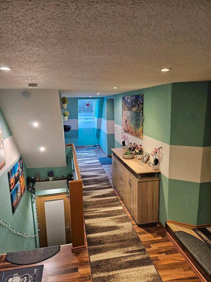 Thumbnail-Schönes 2 Familien Haus