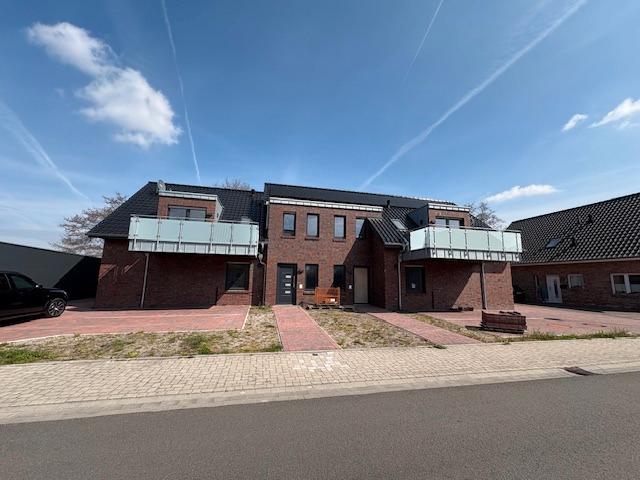 Thumbnail-!!!Lichtdurchflutete Neubau-Oberwohnung in ruhiger Siedlung!!!