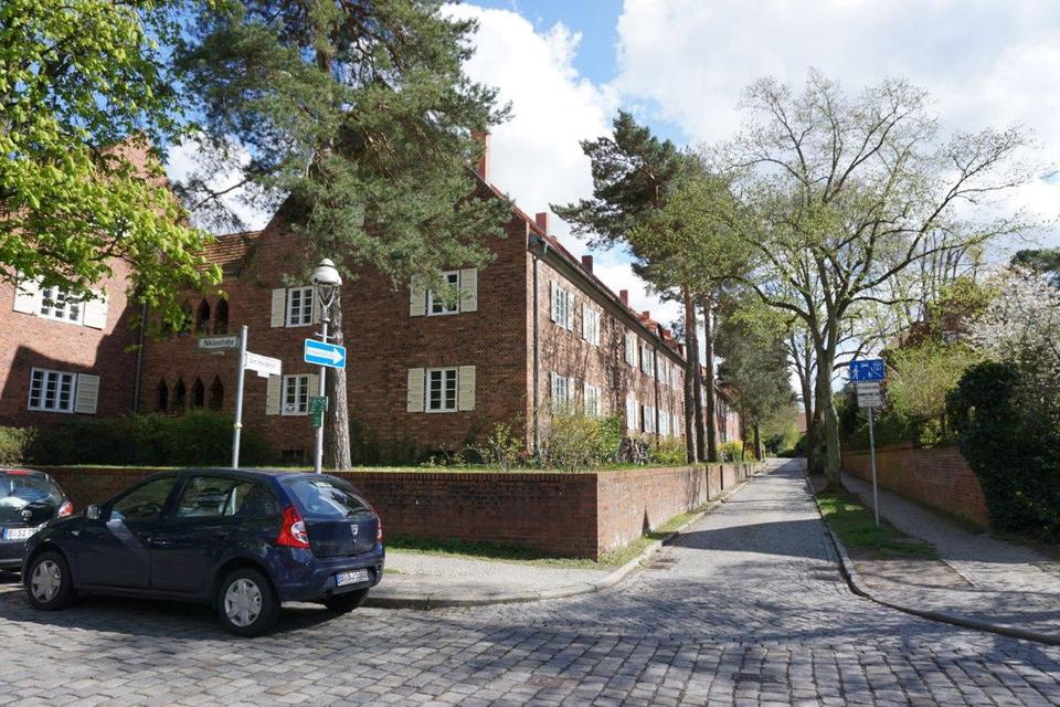 Thumbnail-Altbau Wohnung, 98qm, Am Heidehof in Schlachtensee zu verkaufen