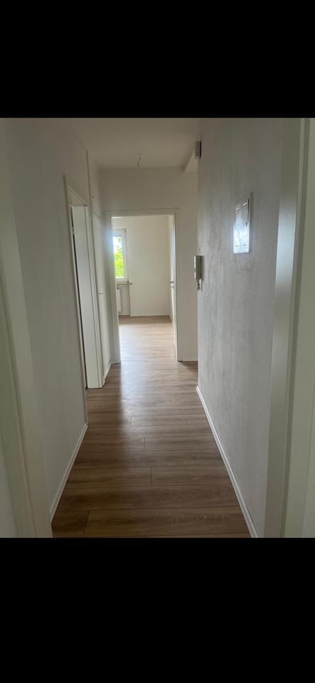 Thumbnail-3-Zimmer-Wohnung mit Garage zu vermieten